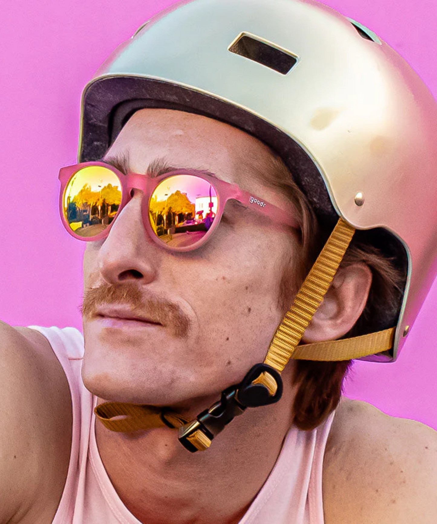 Influencers Pay Double Sunglasses