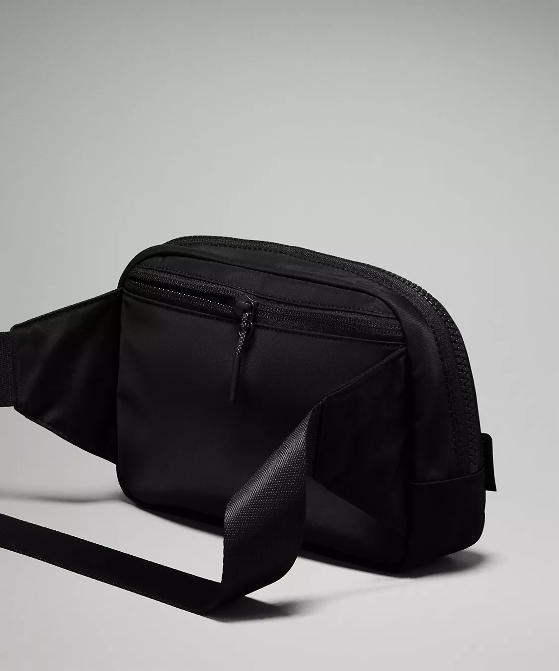 Everywhere Belt Bag Large 2L - Black/Black