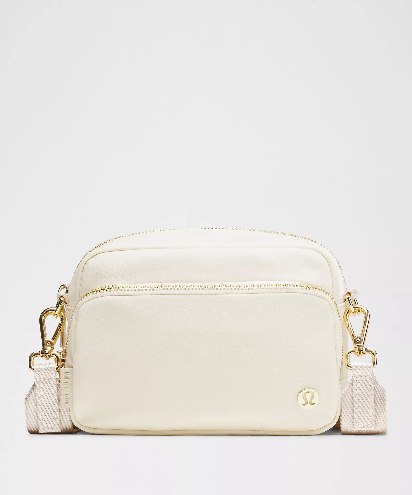 Everywhere Crossbody Bag 2L Metal Hardware