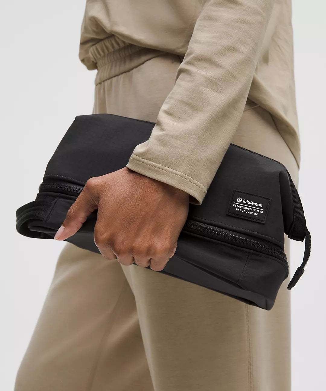 Dual-Compartment Travel Toiletry Bag - Black