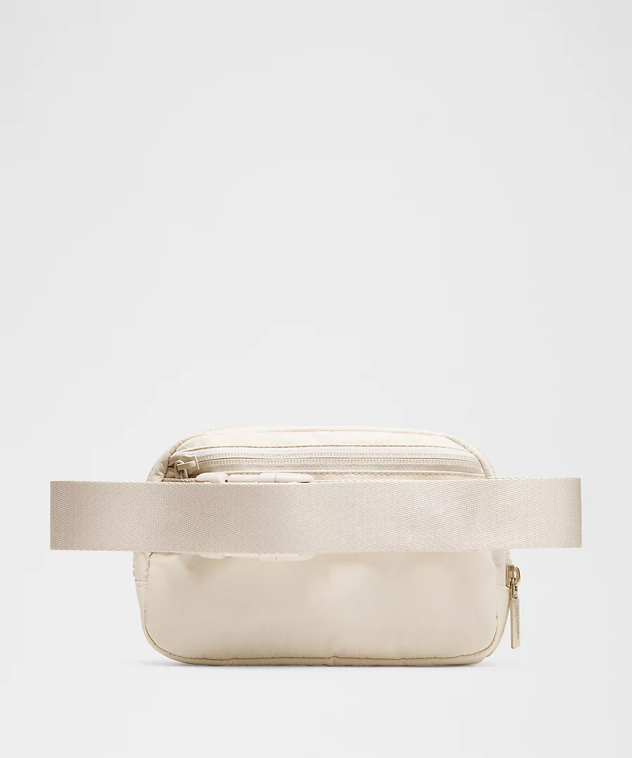 Everywhere Belt Bag 1L - Light Ivory