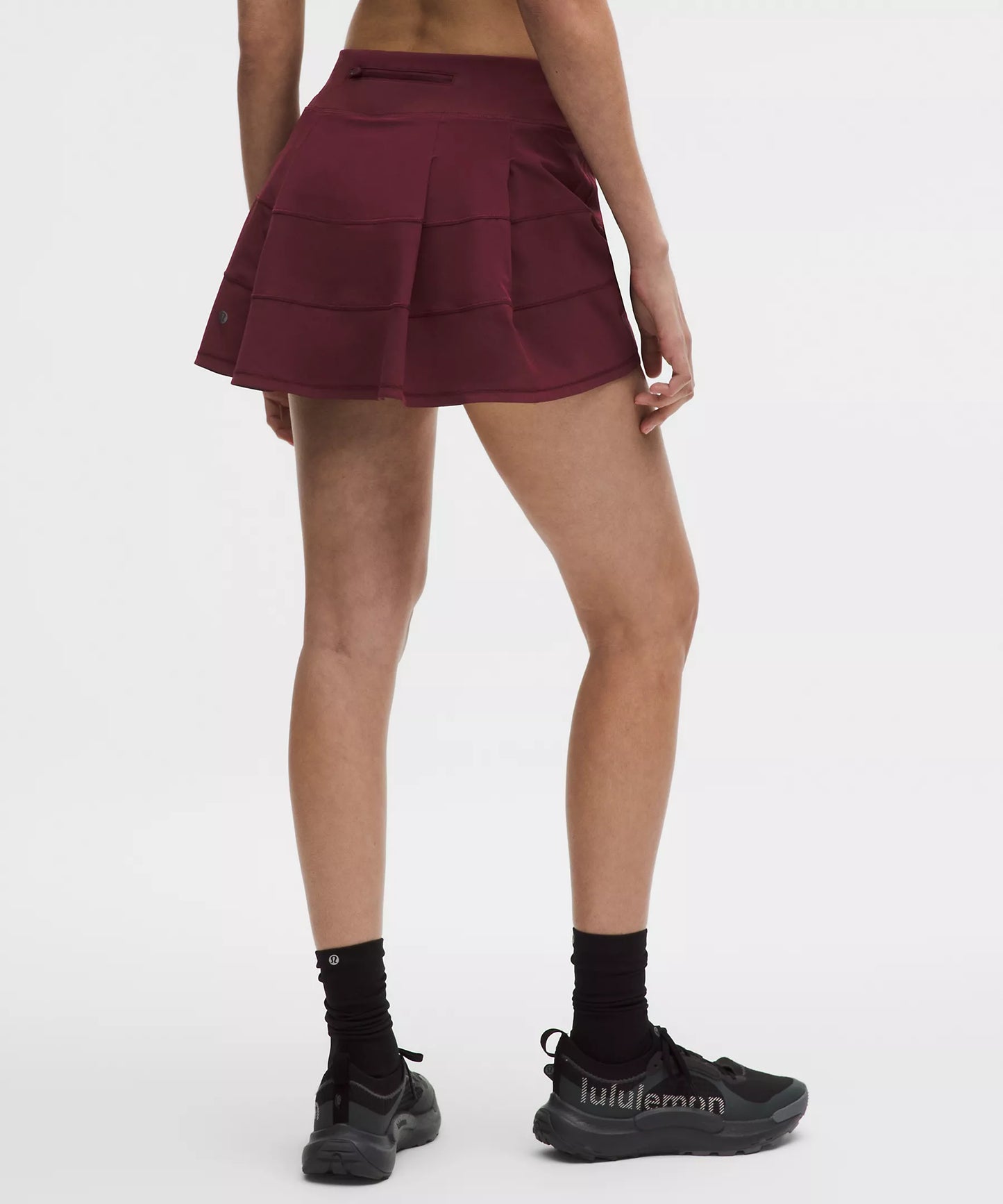 Women's Pace Rival Mid-Rise Athletic Skirt 15"