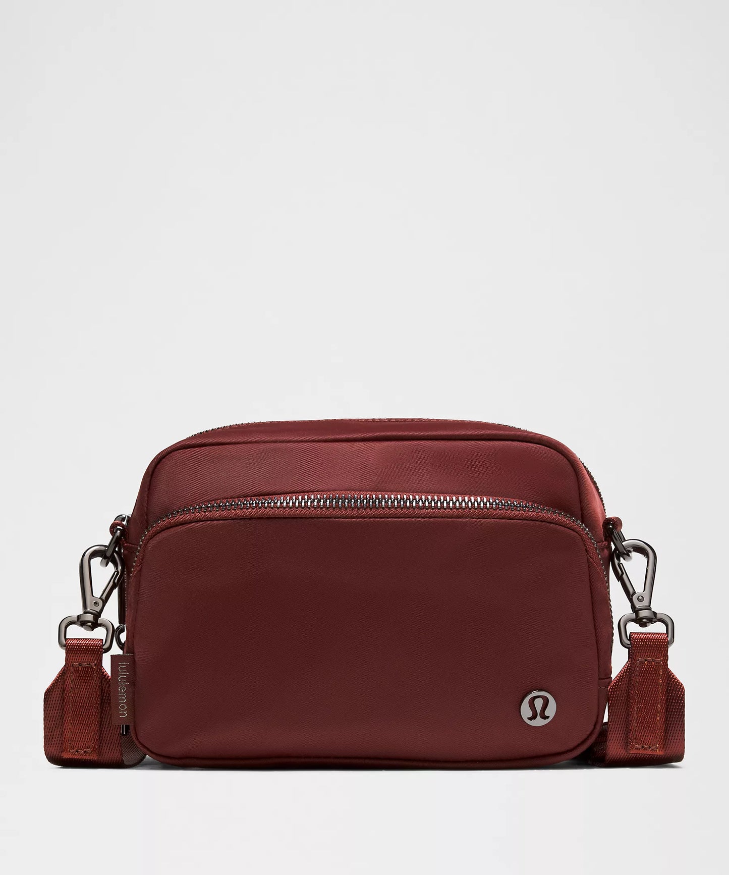 Everywhere Crossbody Bag 2L Metal Hardware