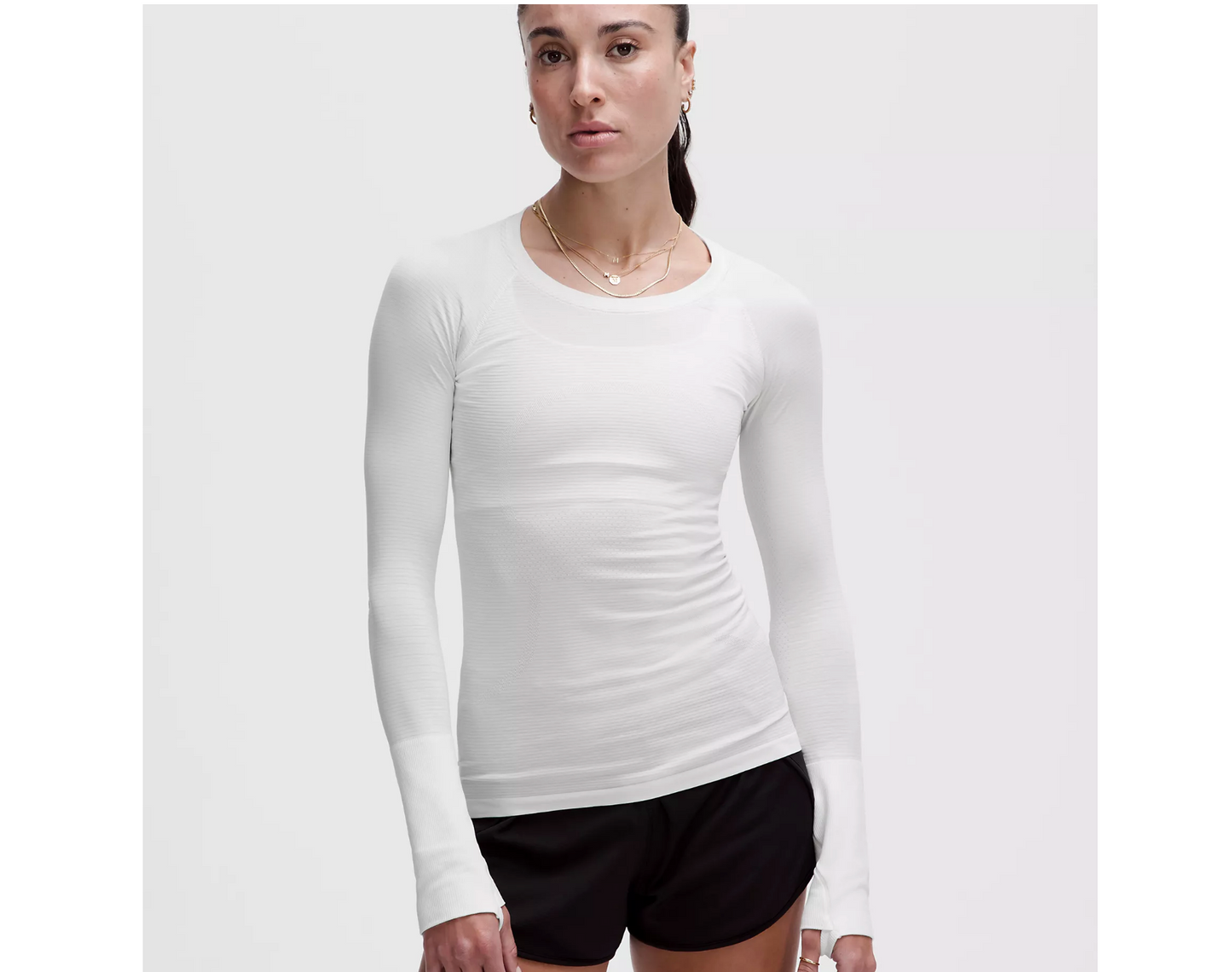 Swiftly Tech Long-Sleeve Shirt 2.0 *Hip Length